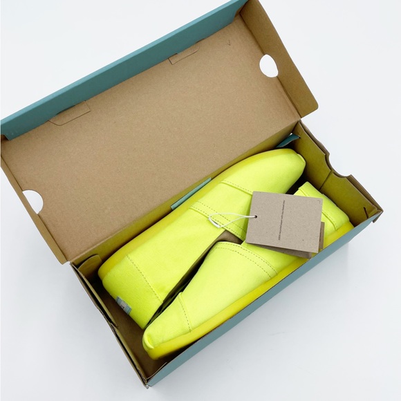 NEW Toms Women's Alpargata Heritage Canvas Cotton Slip On Shoes Neon Yellow 8 - Picture 7 of 8